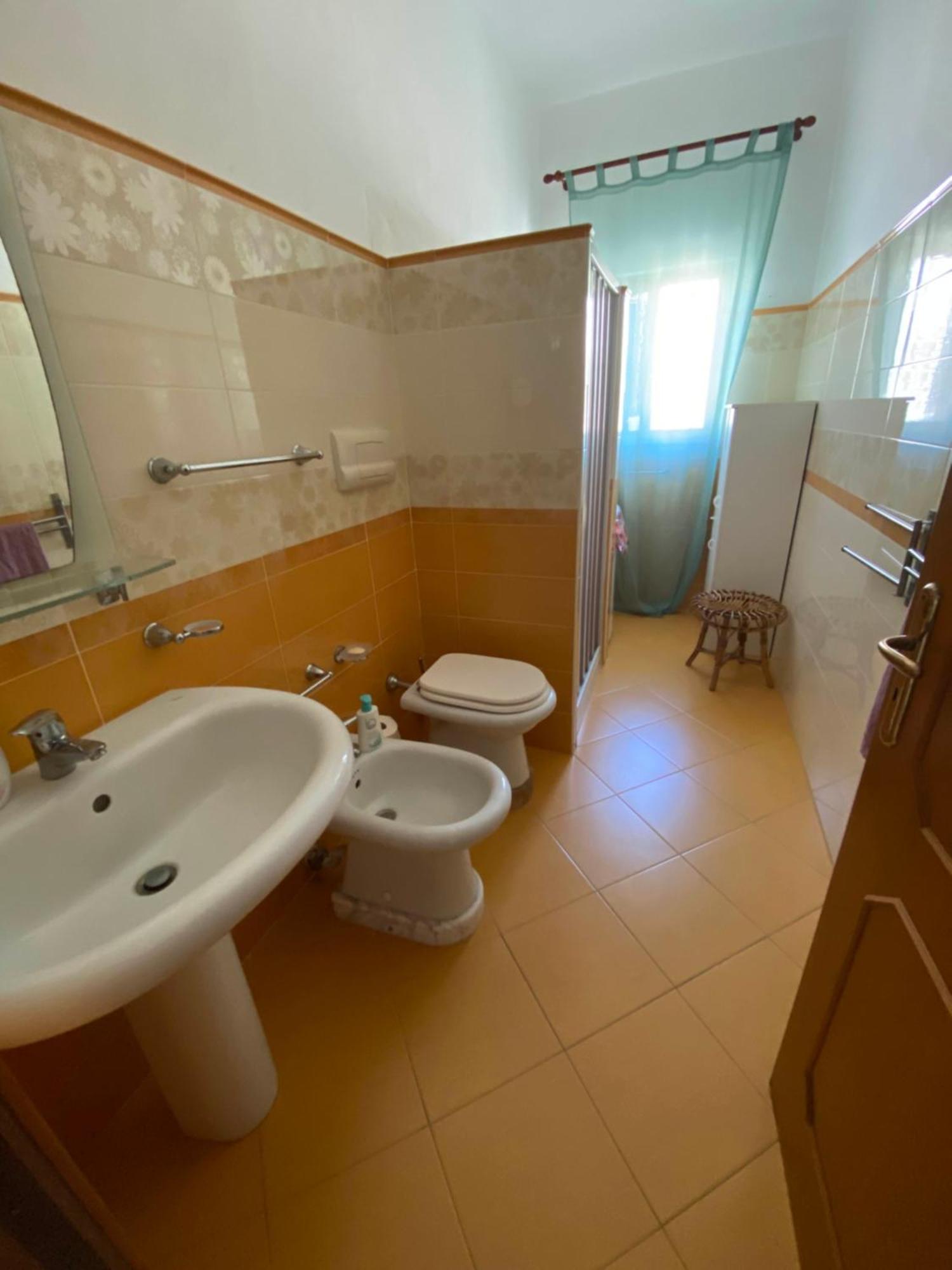 Casa Dorina Charme E Comfort A 100 M Dal Mare Donnalucata  Exterior photo