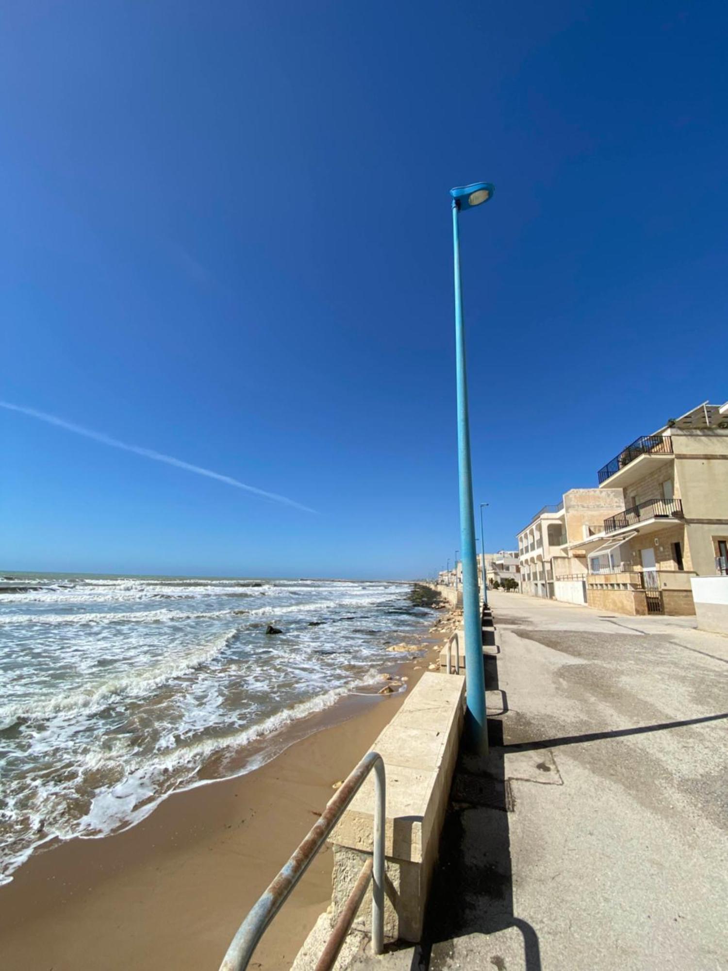 Casa Dorina Charme E Comfort A 100 M Dal Mare Donnalucata  Exterior photo